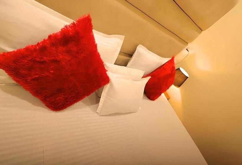 Отель King City