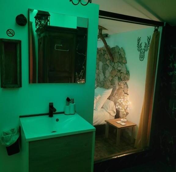 ホテル Love Room Danslesbois Avec Spa