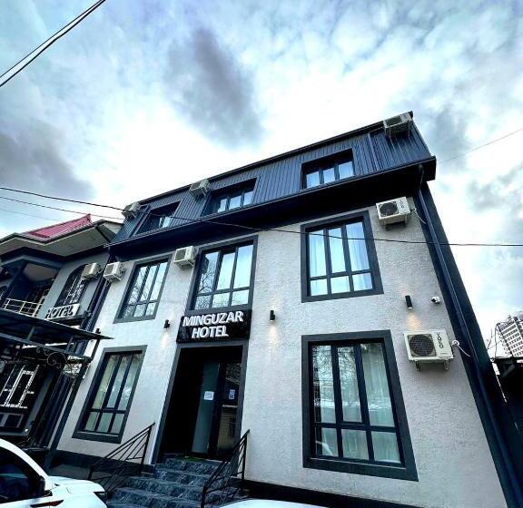 Hotel Minguzar