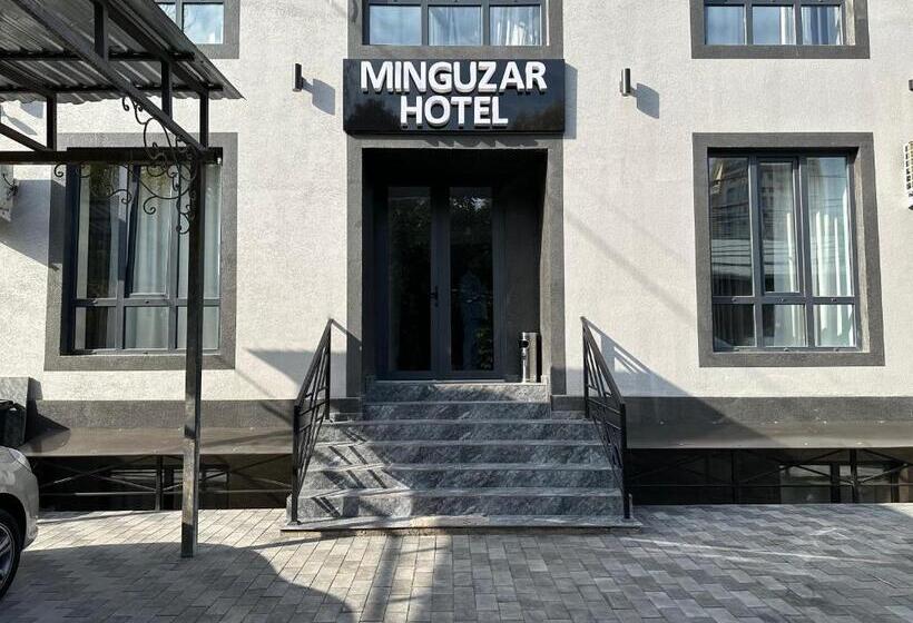 Hotel Minguzar