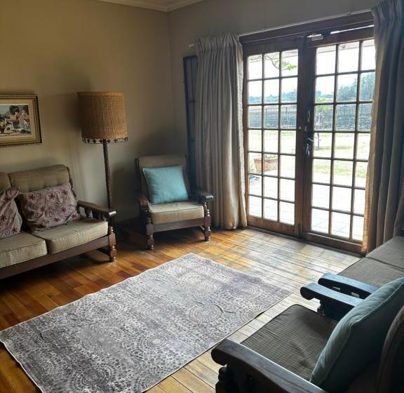 בית מלון כפרי New Joy