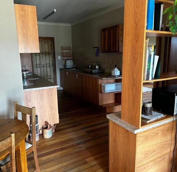 בית מלון כפרי New Joy