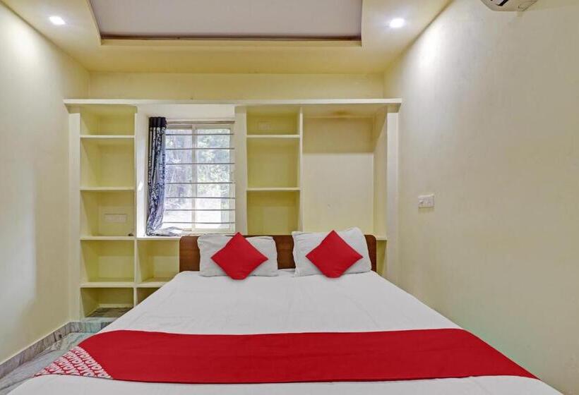 בית מלון כפרי Oyo Flagship Bgs Guest House