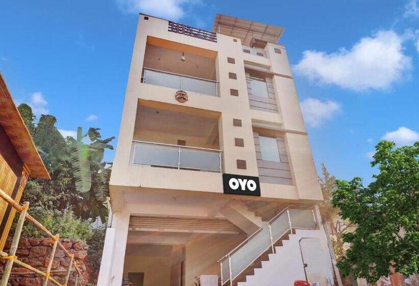 בית מלון כפרי Oyo Flagship Bgs Guest House