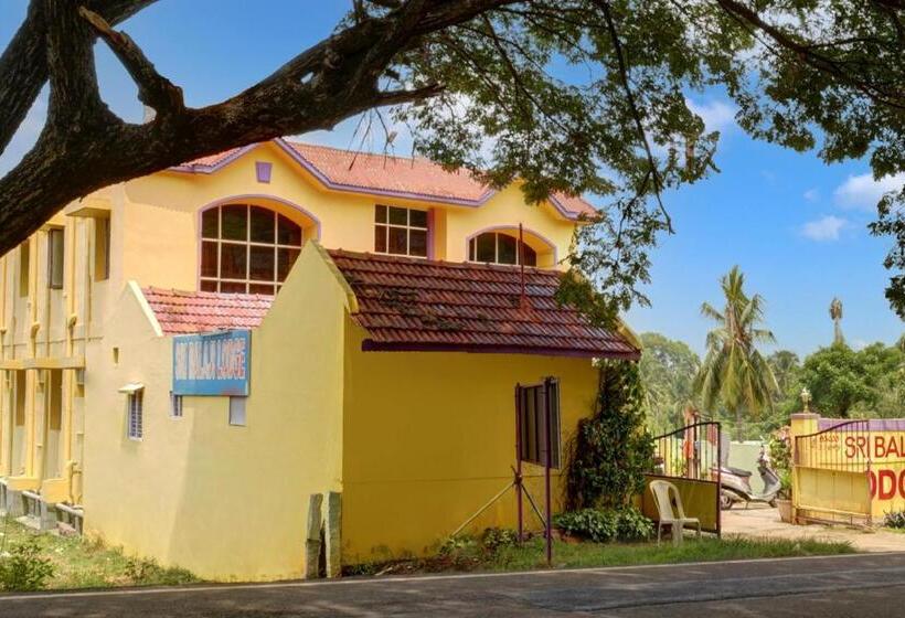 Отель Oyo Flagship Sri Balaji Lodge Non Ac