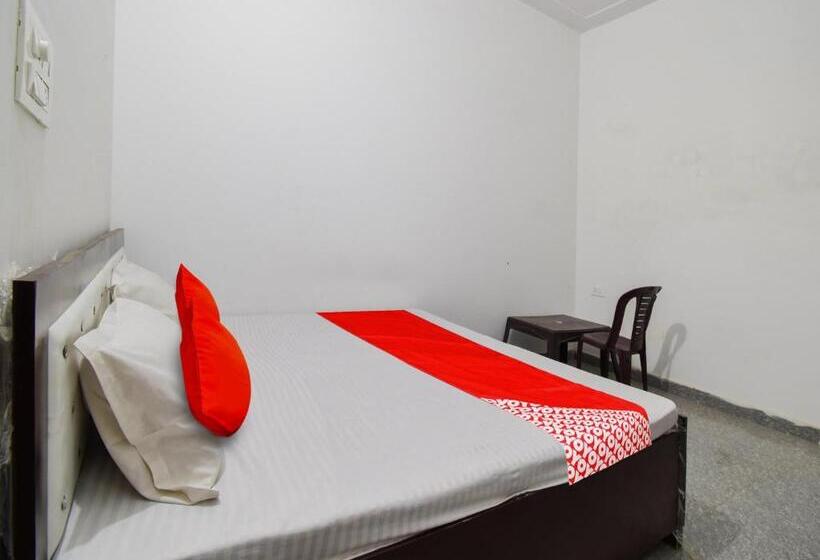 ホテル Oyo Flagship The Diamond Guest House