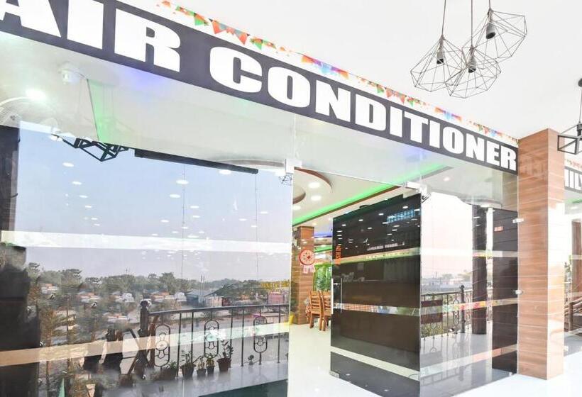 호텔 Oyo Florida Restaurant & Guest House