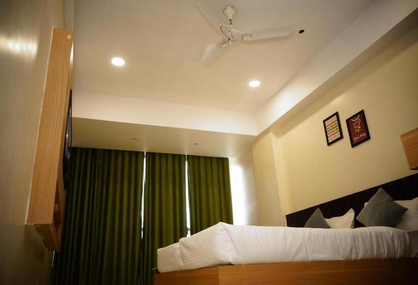 فندق Signum Cityscapes Landmark, Dahej