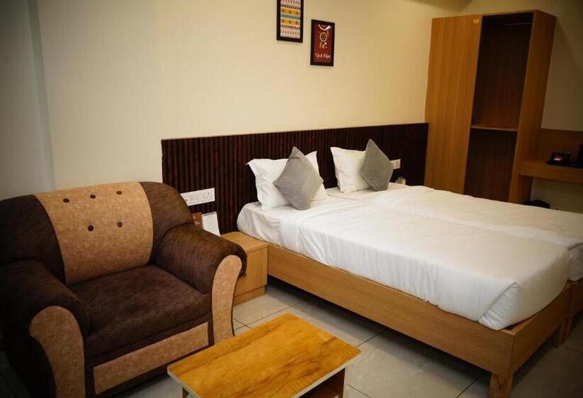 فندق Signum Cityscapes Landmark, Dahej