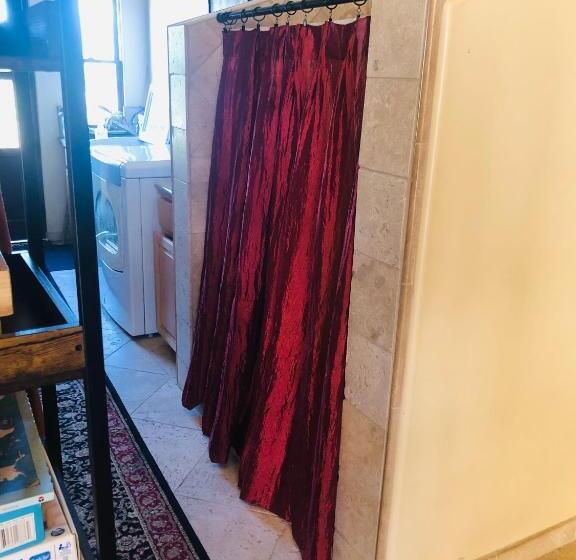 酒店 Spanish Tower And Billiard Room