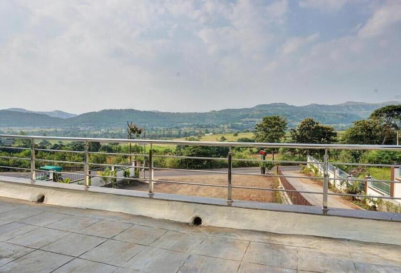 Отель Spot On Mount View Lodging