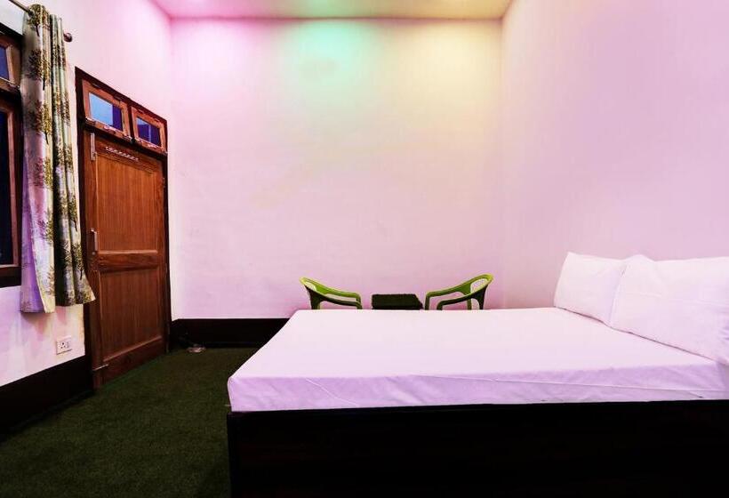 Отель Spot On Unique Guesthouse And Restaurant