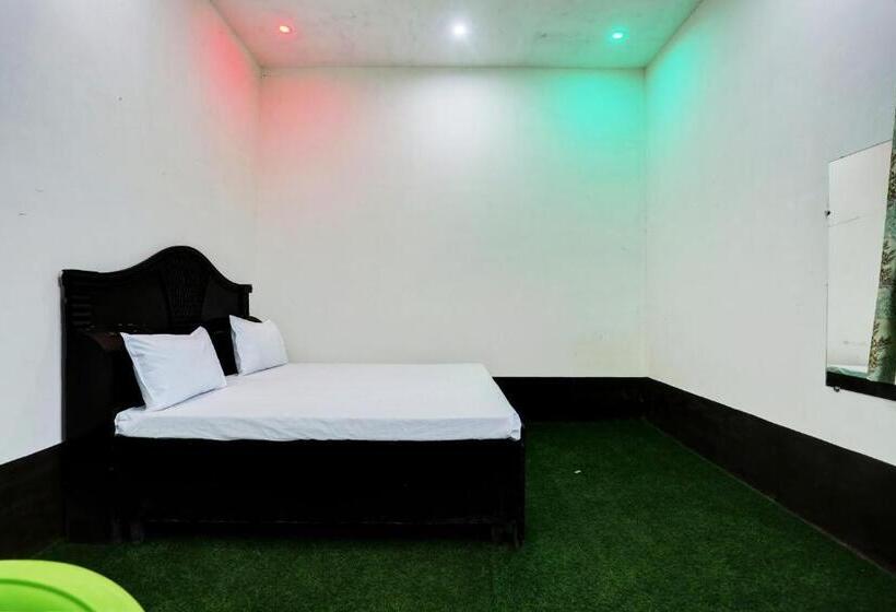 Отель Spot On Unique Guesthouse And Restaurant