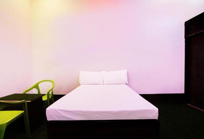 Отель Spot On Unique Guesthouse And Restaurant