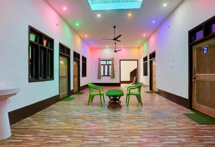 Отель Spot On Unique Guesthouse And Restaurant