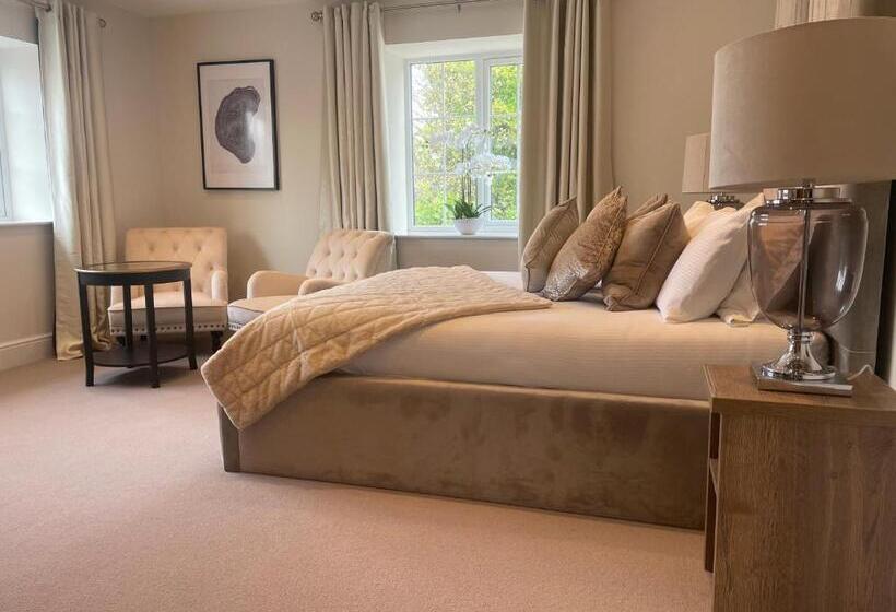 فندق The Green Inn