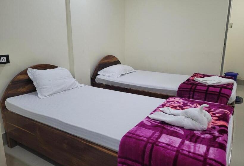 בית מלון כפרי The Western Lodge