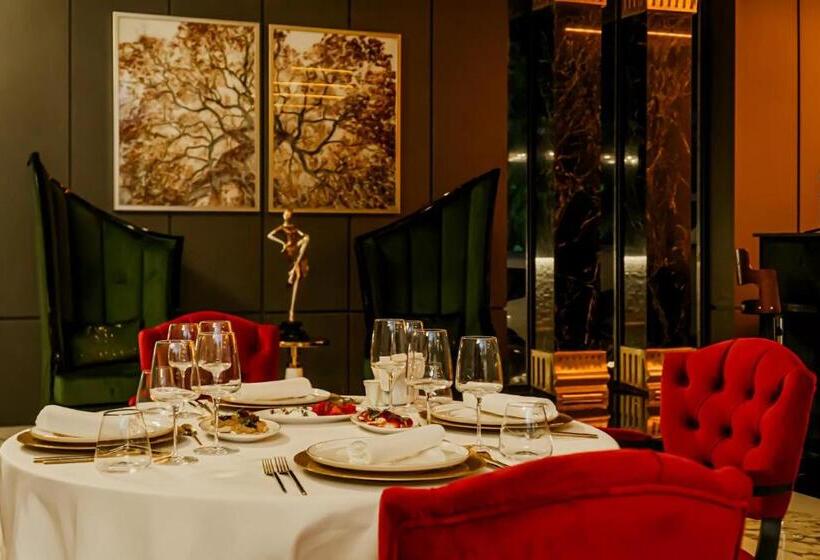 هتل Villa Elysium Park & Spa