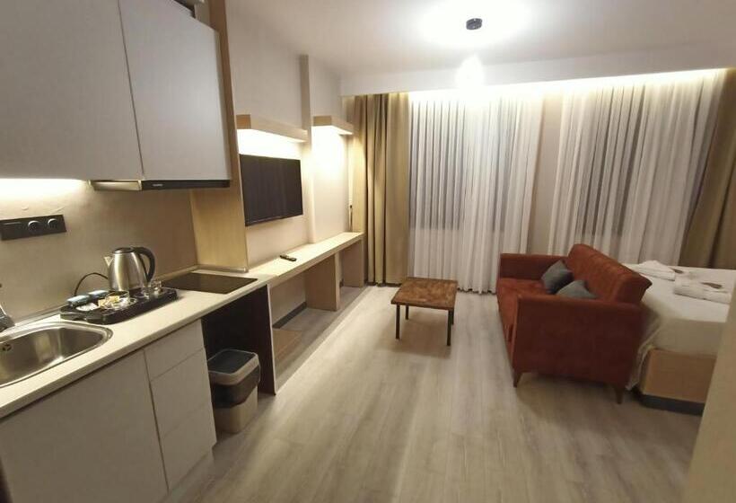 New Falcon Palas Otel