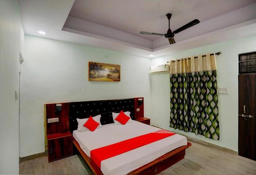 Oyo Flagship Hotel Royal Suv Galaxy