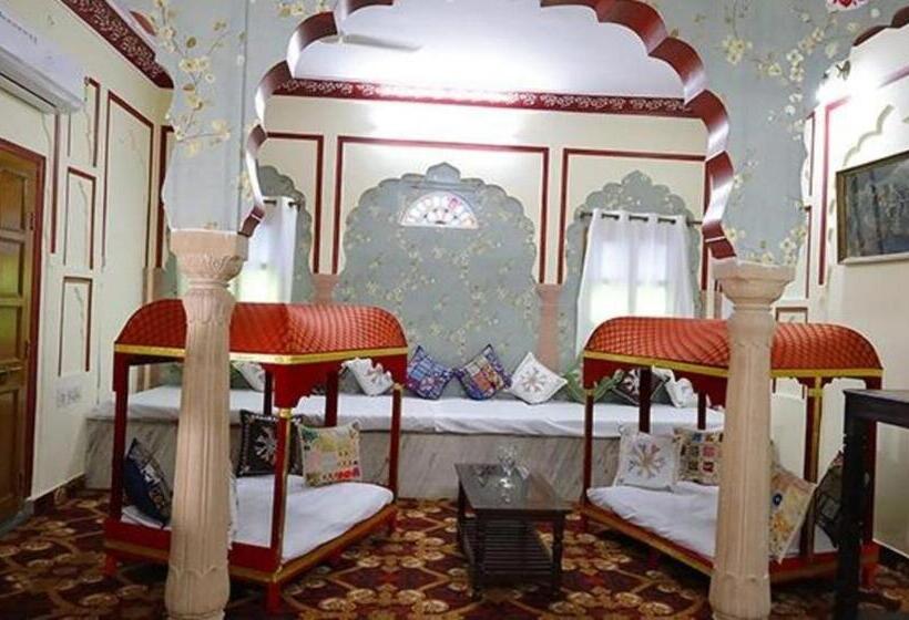 Пансион Fabhotel Prism Homestay