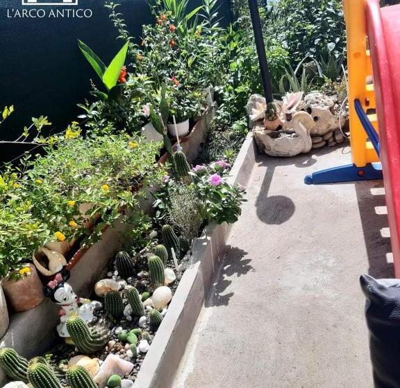 Пансион Arco Antico