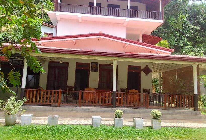 膳宿费 Avinkavilla