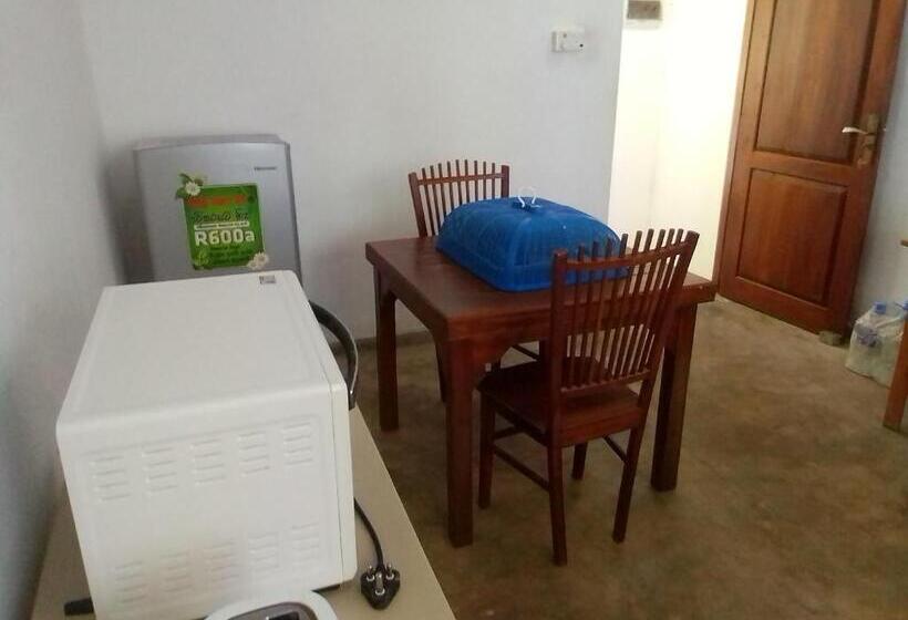 膳宿费 Avinkavilla