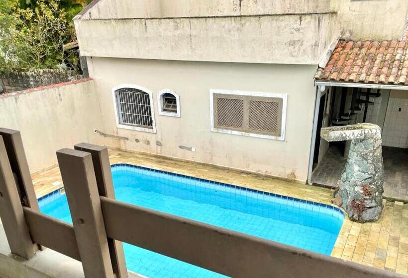 ペンション Casa Do Duke: Lar Dos Grandes