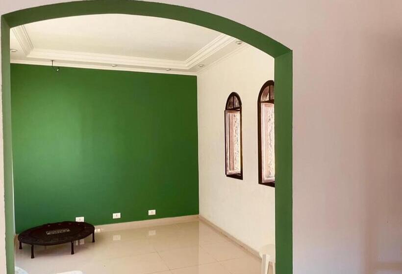 ペンション Casa Do Duke: Lar Dos Grandes