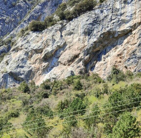 بنسيون Casa Granada