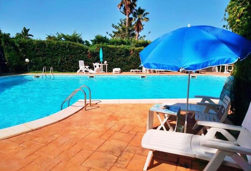 بنسيون Casa Vacanze Oasi Verde