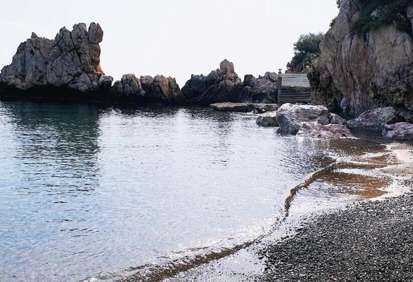 بنسيون Casa Vacanze Oasi Verde