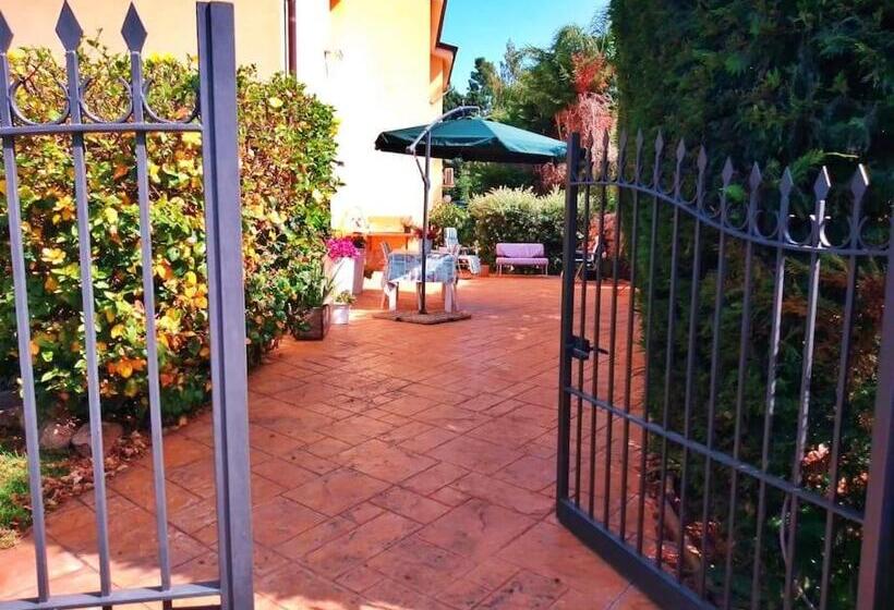 بنسيون Casa Vacanze Oasi Verde