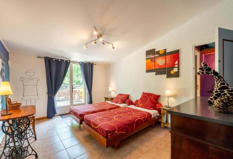 膳宿费 Domaine De Chanteperdrix