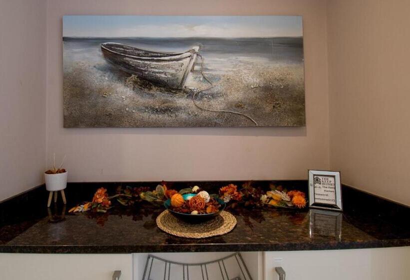 ペンション Elegant And Spacious Private Room With Ensuite