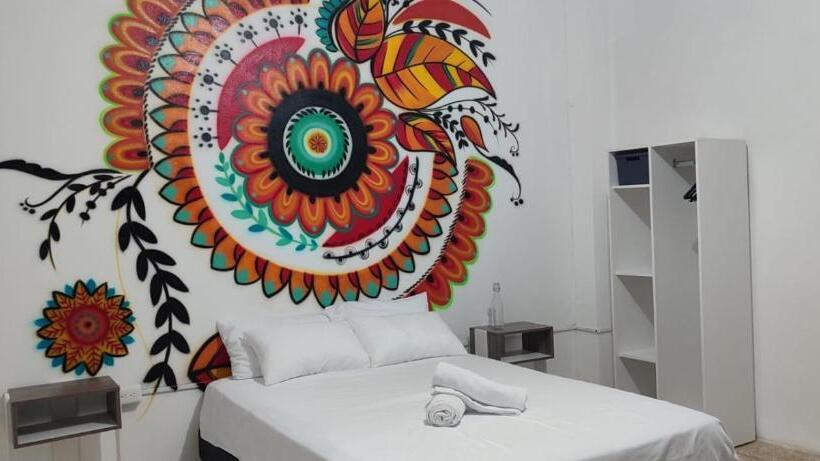 Пансион Garden House Puerto López