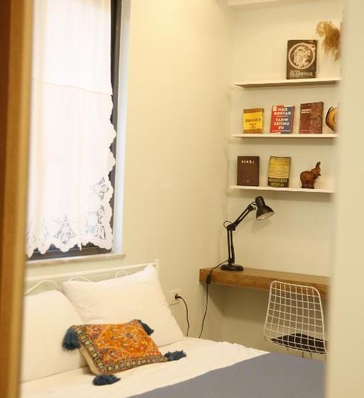 بنسيون Illyrian Studio Apartment 2