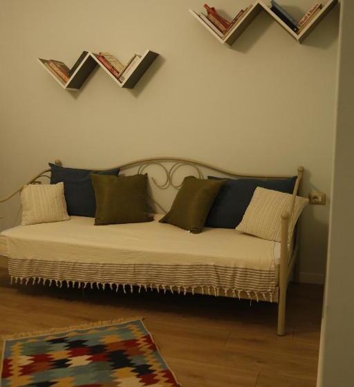 بنسيون Illyrian Studio Apartment 2