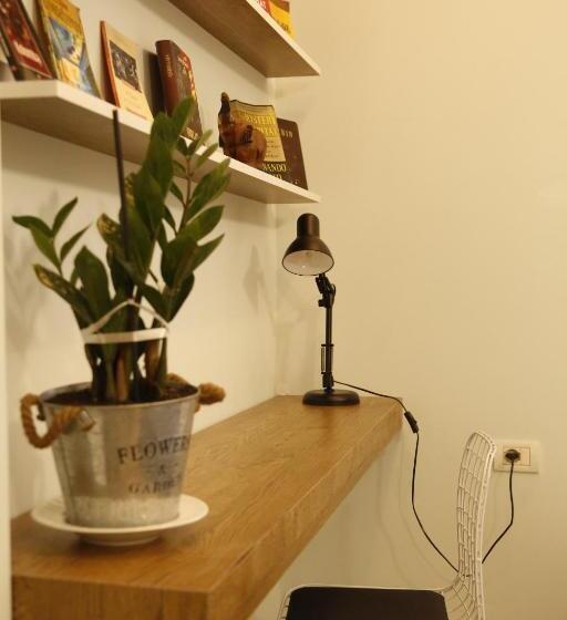 بنسيون Illyrian Studio Apartment 2