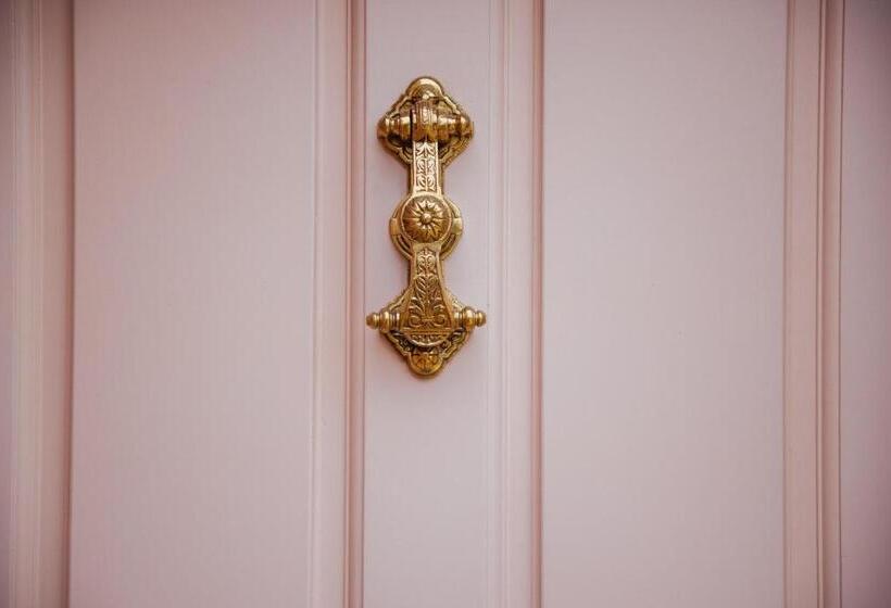 بنسيون Ripple Cottage