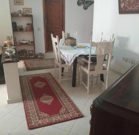 پانسیون Room In Guest Room   Nadia Chamber With Lounge Terrace