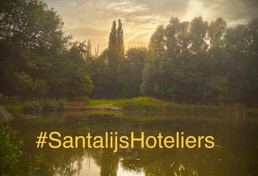 펜션 Sanhoteliers   Room 4 Free Parking, Shared Bathroom