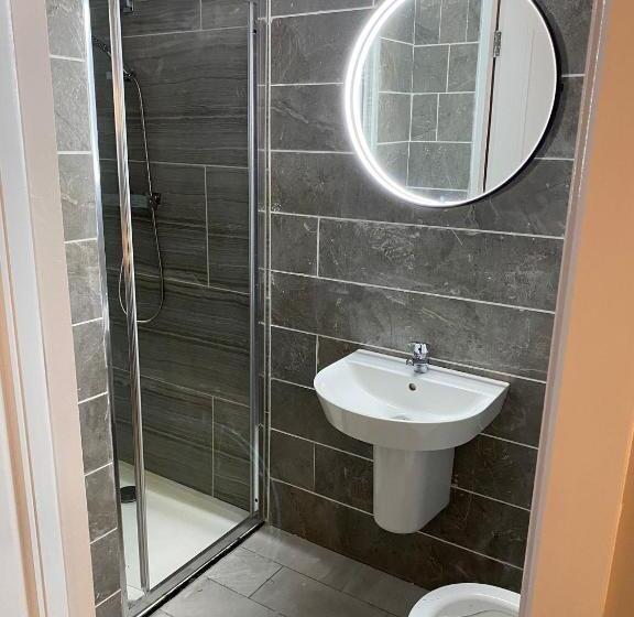 Пансион Shanroe Accommodation