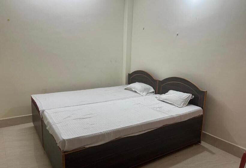 بنسيون Shubham House