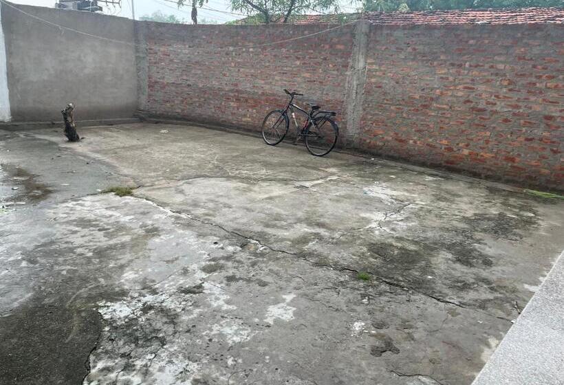 بنسيون Shubham House