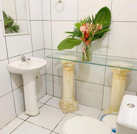 פנסיון Suite Apoena 1