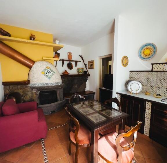 膳宿费 Terre Villa Katia