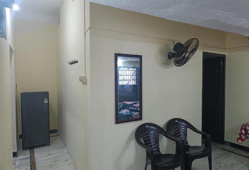 Пансион Versailles Home