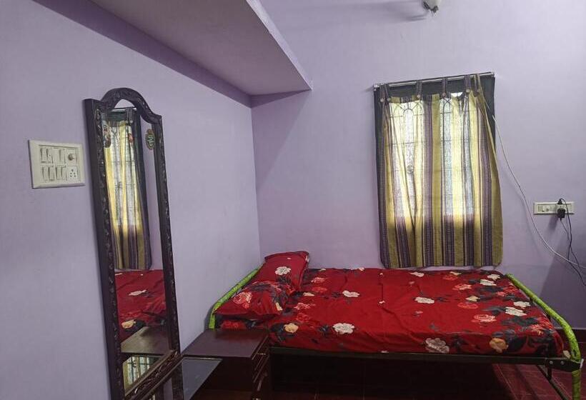 Пансион Versailles Home